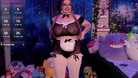 jadeplant online show from April 11, 2026, 12:37 am