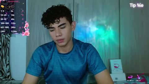 Snapshot of jaedasky_ chatting on December 12, 2024, 6:47 am javi15 online show from December 12, 2024, 6:47 am