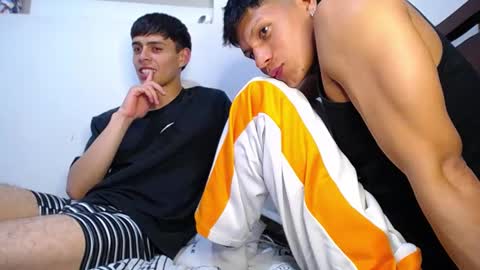 jahn_ashford1 online show from February 8, 2025, 7:37 am