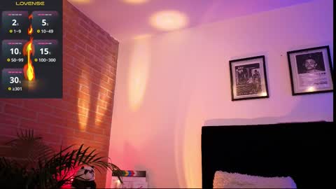 Snapshot of jaiden_thoner chatting on January 14, 2026, 10:10 am Jaiden online show from January 14, 2026, 10:10 am