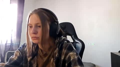 jaimeeosendorf online show from April 5, 2026, 12:13 pm