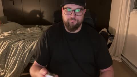 Snapshot of jake0333 chatting on February 20, 2025, 12:52 am Jake online show from February 20, 2025, 12:52 am