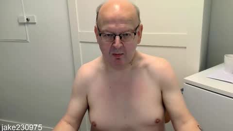 Snapshot of jake230975 chatting on October 19, 2025, 7:36 pm Jake2309 online show from October 19, 2025, 7:36 pm