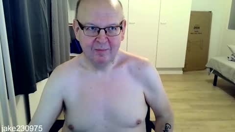 Snapshot of jake230975 chatting on February 3, 2026, 7:19 pm Jake2309 online show from February 3, 2026, 7:19 pm