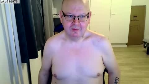 Snapshot of jake230975 chatting on March 2, 2026, 8:04 pm Jake2309 online show from March 2, 2026, 8:04 pm