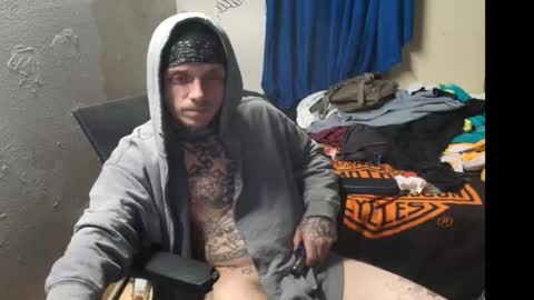 showingitoff online show from February 9, 2026, 2:48 am