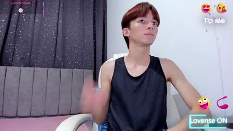 Snapshot of jake_evanss_ chatting on February 8, 2025, 1:32 am JAKE online show from February 8, 2025, 1:32 am