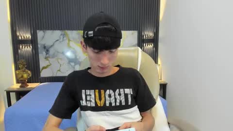 Snapshot of jake_evanss_ chatting on September 30, 2025, 8:03 pm JAKE online show from September 30, 2025, 8:03 pm