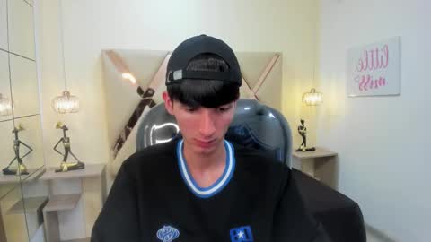 Snapshot of jake_evanss_ chatting on October 12, 2025, 8:46 am JAKE online show from October 12, 2025, 8:46 am