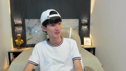 Snapshot of jake_evanss_ chatting on October 16, 2025, 9:05 pm JAKE online show from October 16, 2025, 9:05 pm