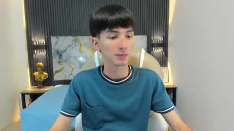 Snapshot of jake_evanss_ chatting on October 30, 2025, 9:37 pm JAKE online show from October 30, 2025, 9:37 pm