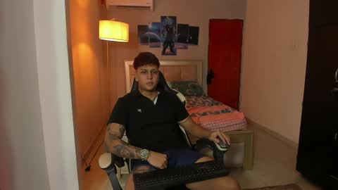 Jake Pons online show from December 24, 2024, 11:33 pm