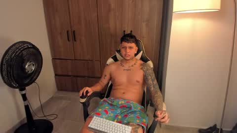 Snapshot of jake_pons chatting on May 22, 2026, 8:32 am Jake Pons online show from May 22, 2026, 8:32 am