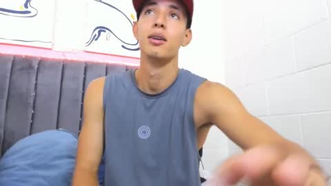 Snapshot of jake_shadow14 chatting on February 4, 2025, 9:10 pm Hi guys im new 3 online show from February 4, 2025, 9:10 pm