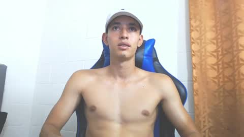 Snapshot of jake_shadow14 chatting on March 11, 2025, 8:42 pm Hi guys im new 3 online show from March 11, 2025, 8:42 pm