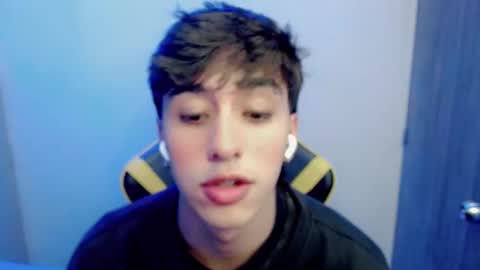 jake_tripp online show from November 18, 2025, 3:23 am