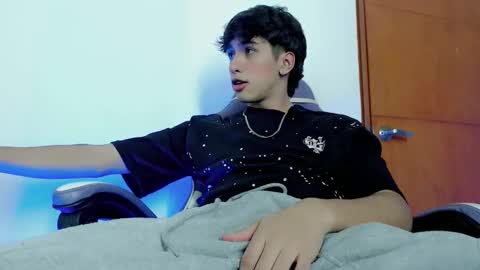 Snapshot of jake_tripp__ chatting on March 18, 2026, 2:58 am jake online show from March 18, 2026, 2:58 am
