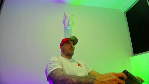jakestone_1 online show from May 14, 2026, 6:58 pm