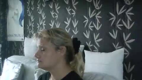 Snapshot of jakkilouise chatting on October 20, 2025, 2:28 pm JAKKI LOUISE pornstar online show from October 20, 2025, 2:28 pm