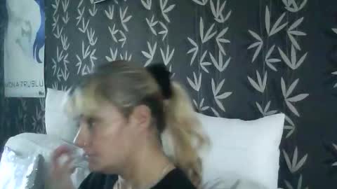 Snapshot of jakkilouise chatting on November 4, 2025, 3:22 pm JAKKI LOUISE pornstar online show from November 4, 2025, 3:22 pm