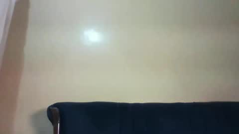 jalia12 online show from April 16, 2026, 11:33 am