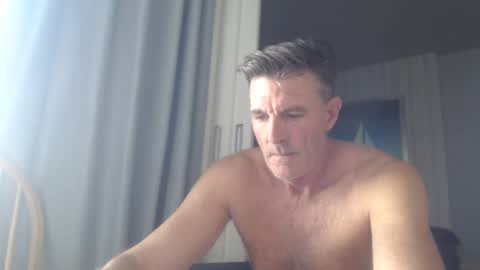 Snapshot of jam_on_it chatting on February 16, 2025, 2:42 am JAM online show from February 16, 2025, 2:42 am