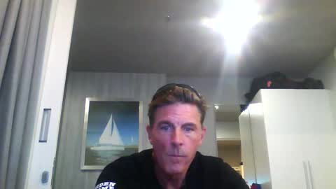 Snapshot of jam_on_it chatting on November 8, 2025, 11:21 am JAM online show from November 8, 2025, 11:21 am