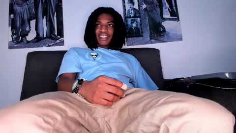 Snapshot of jamal_boseman chatting on December 4, 2025, 6:44 am Jamal online show from December 4, 2025, 6:44 am