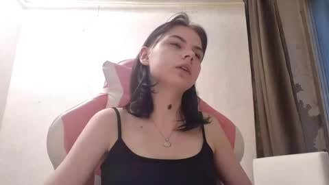 Mila online show from May 26, 2026, 4:14 pm