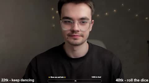 Snapshot of jame_flow chatting on March 1, 2025, 10:53 pm Hey there Im Jame online show from March 1, 2025, 10:53 pm