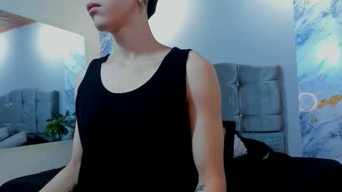 james_adamss_ online show from March 10, 2026, 12:43 pm