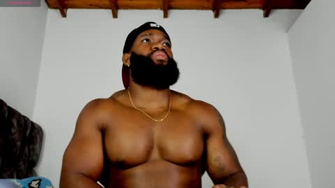 Snapshot of james_bbcmuscle chatting on May 6, 2026, 12:30 am James BBC online show from May 6, 2026, 12:30 am