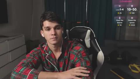 James online show from October 27, 2025, 9:19 pm