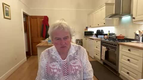 Snapshot of jamesandroid chatting on February 2, 2026, 9:02 pm jamesandroid online show from February 2, 2026, 9:02 pm