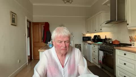 Snapshot of jamesandroid chatting on June 11, 2026, 2:48 pm jamesandroid online show from June 11, 2026, 2:48 pm