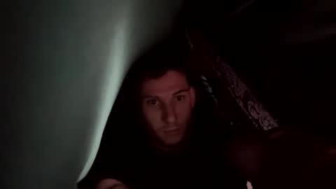 Youngfun  Hung online show from February 22, 2026, 1:42 pm