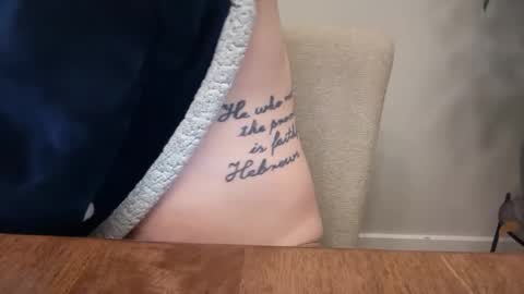 Snapshot of jamesbuilt chatting on February 17, 2026, 3:25 am jamesbuilt online show from February 17, 2026, 3:25 am