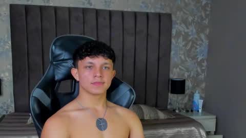 Snapshot of jamesgolden_ chatting on March 7, 2025, 2:23 pm jamesgolden_ online show from March 7, 2025, 2:23 pm