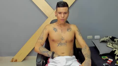Snapshot of jamesinked_ chatting on December 26, 2024, 4:04 pm Jamesinked online show from December 26, 2024, 4:04 pm