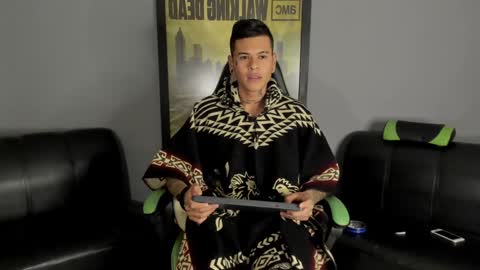 Snapshot of jamesinked_ chatting on January 3, 2025, 3:27 am Jamesinked online show from January 3, 2025, 3:27 am