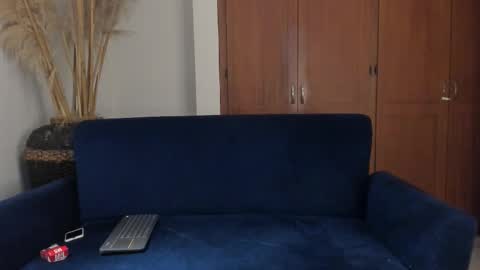 Jamesinked  online show from November 26, 2025, 2:56 am