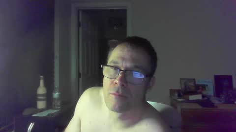 Snapshot of jamesjewels chatting on November 23, 2025, 6:35 am jamesjewels online show from November 23, 2025, 6:35 am