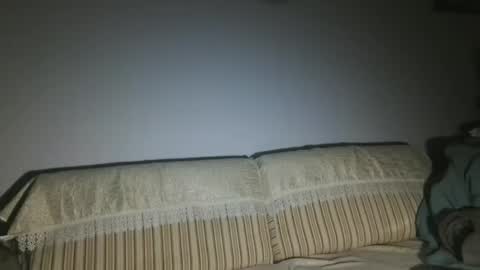 Snapshot of jamessandt chatting on April 19, 2026, 6:10 pm jamessandt online show from April 19, 2026, 6:10 pm