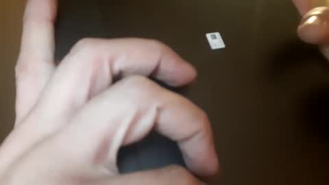 jamessisi online show from September 14, 2025, 7:46 pm