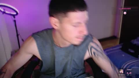 jamesss____ online show from November 29, 2025, 6:00 pm
