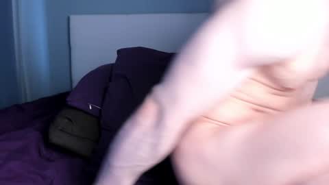 Snapshot of jamesstong chatting on January 10, 2025, 11:22 am James Strong online show from January 10, 2025, 11:22 am