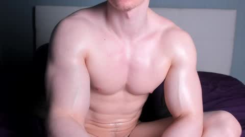 Snapshot of jamesstong chatting on January 27, 2025, 11:33 pm James Strong online show from January 27, 2025, 11:33 pm