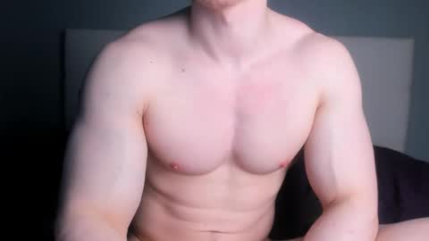 Snapshot of jamesstong chatting on September 14, 2025, 11:48 pm James Strong online show from September 14, 2025, 11:48 pm