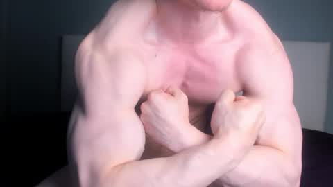 Snapshot of jamesstong chatting on September 18, 2025, 3:25 pm James Strong online show from September 18, 2025, 3:25 pm