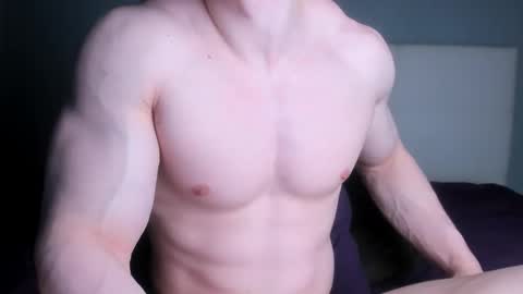 Snapshot of jamesstong chatting on December 14, 2025, 7:51 pm James Strong online show from December 14, 2025, 7:51 pm